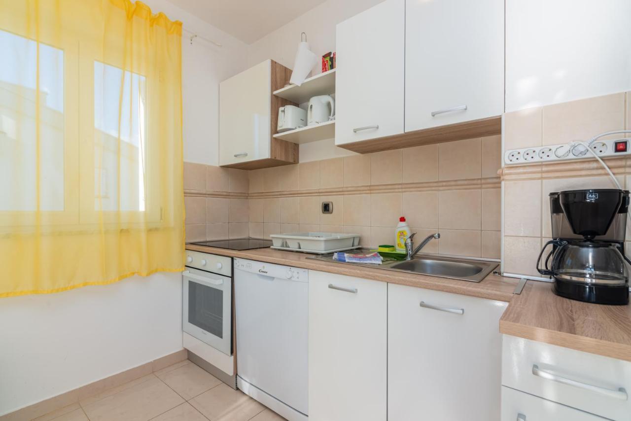 Apartment Mimoza 6, Baska, Krk Exterior photo