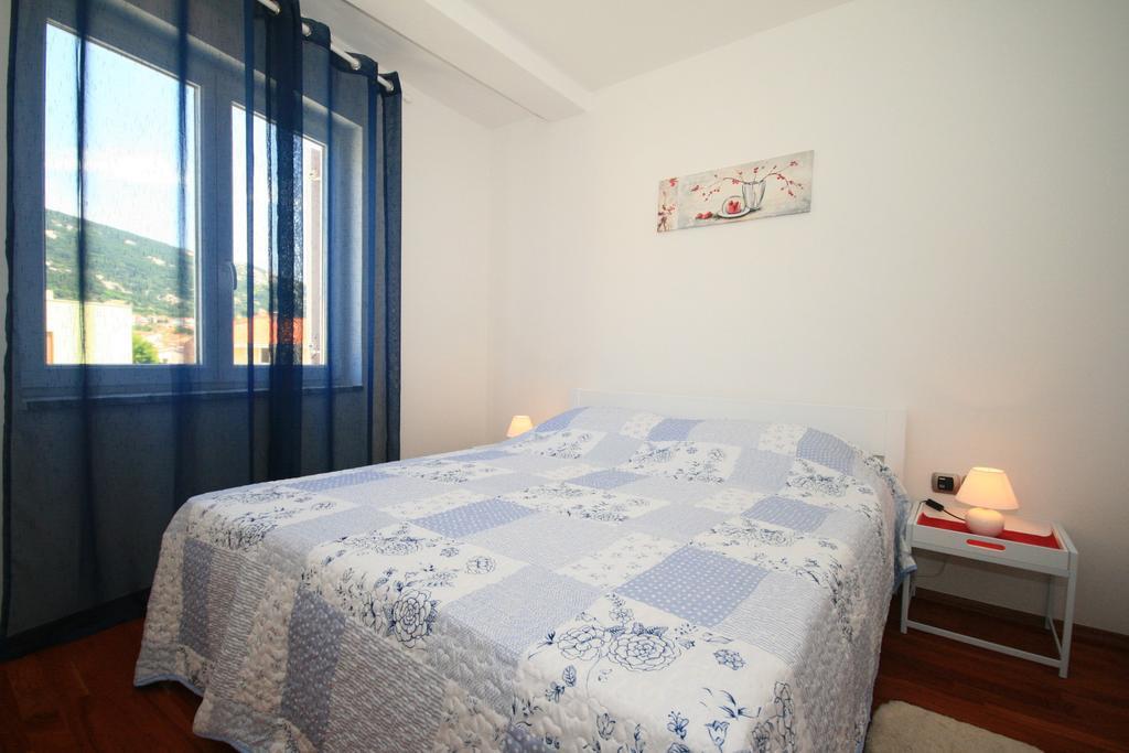 Apartment Mimoza 6, Baska, Krk Exterior photo